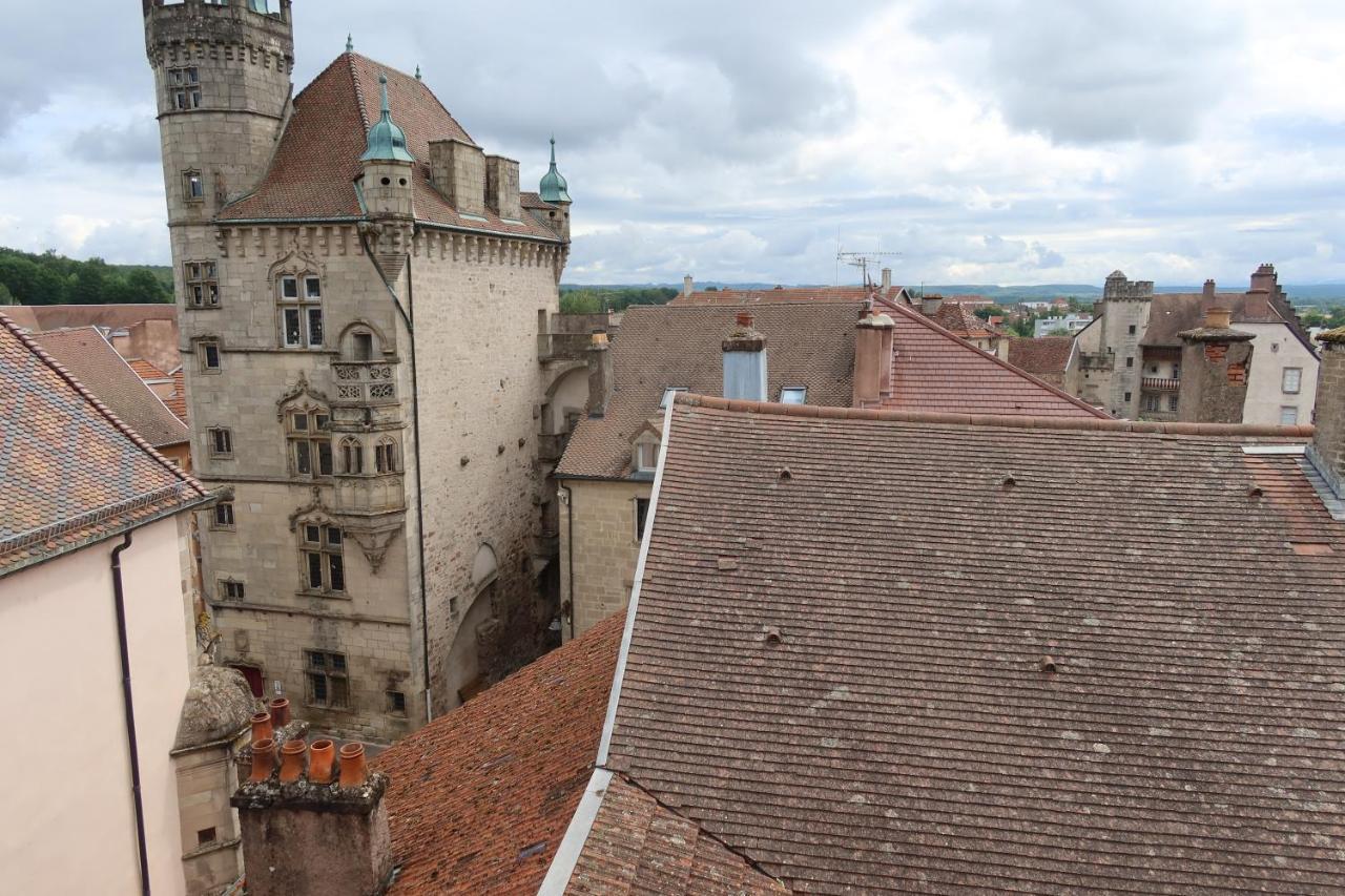 * La Tour : Vue Imprenable Sur La Ville * Luxeuil-les-Bains Exterior photo